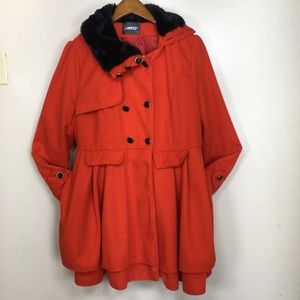 OWIND red peplum coat w/faux fur off set collar